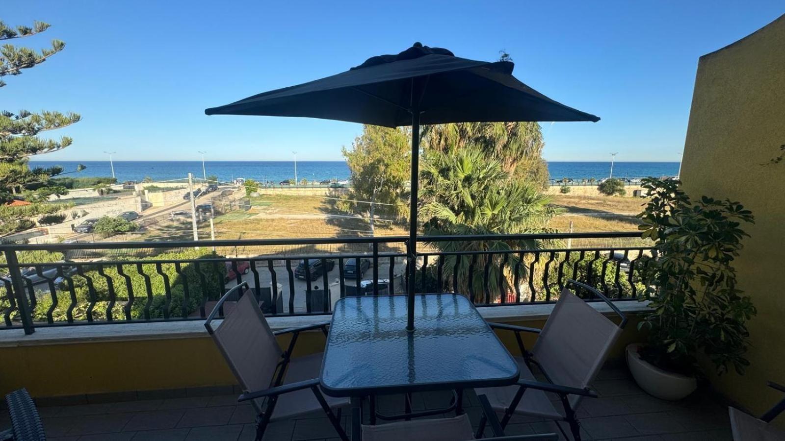 Moonlight House A 50 Mt Dal Mare Noto Marina Διαμέρισμα Lido di Noto Εξωτερικό φωτογραφία